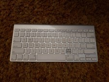 Apple A1314 Wireless Keyboard - MC184LL/B for sale online | eBay Apple A1314 Wireless Keyboard - MC184LL/B for sale online | eBay