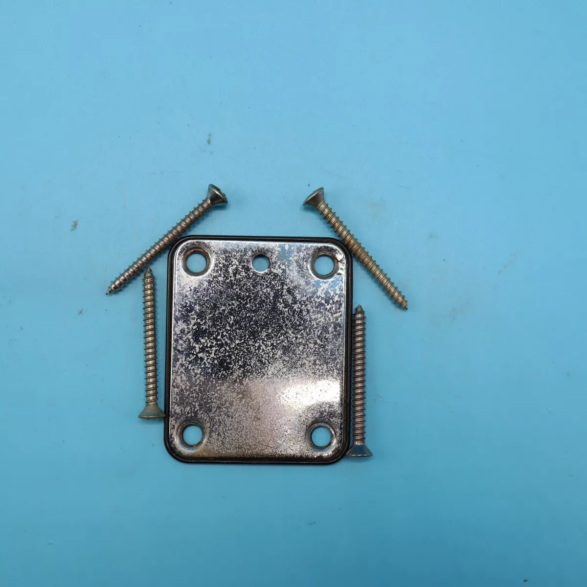 Fender japan cheap neck plate