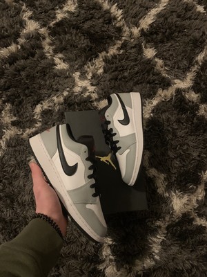 Jordan 1 Low Light Smoke Gray For Sale Ebay Jordan 1 Low Light Smoke Gray For Sale Ebay