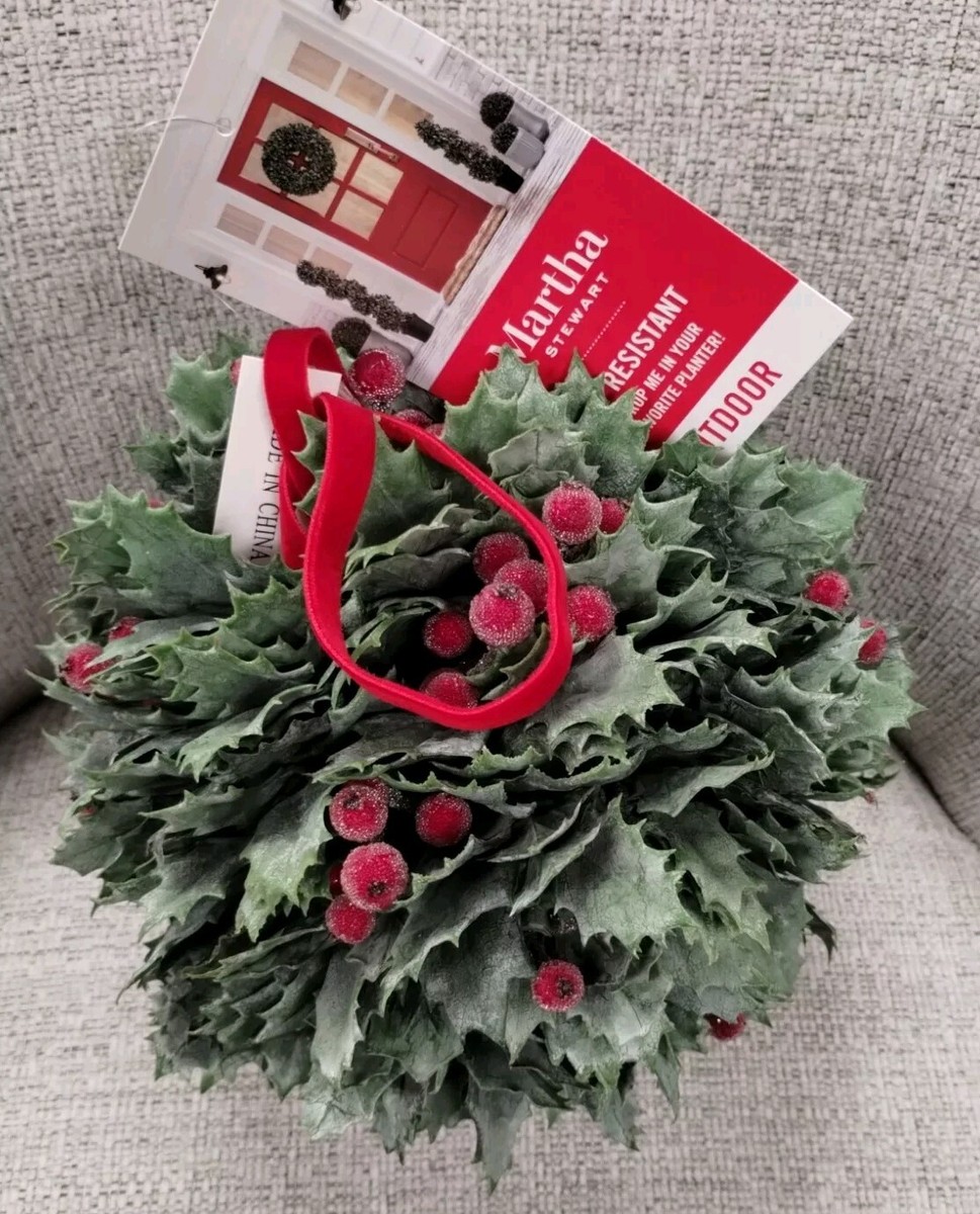 Martha Stewart TOPIARY KISSING PLANT BALL HOLLY IVY BERRY Winter