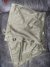 She + Sky Navy Green Skort With Button Details Size Large (B28)