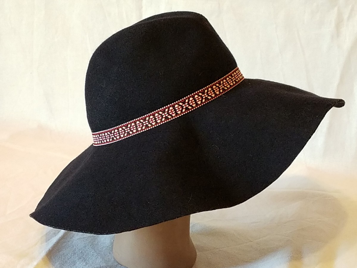 AMERICAN EAGLE OUTFITTERS 100% Wool Women's Hat