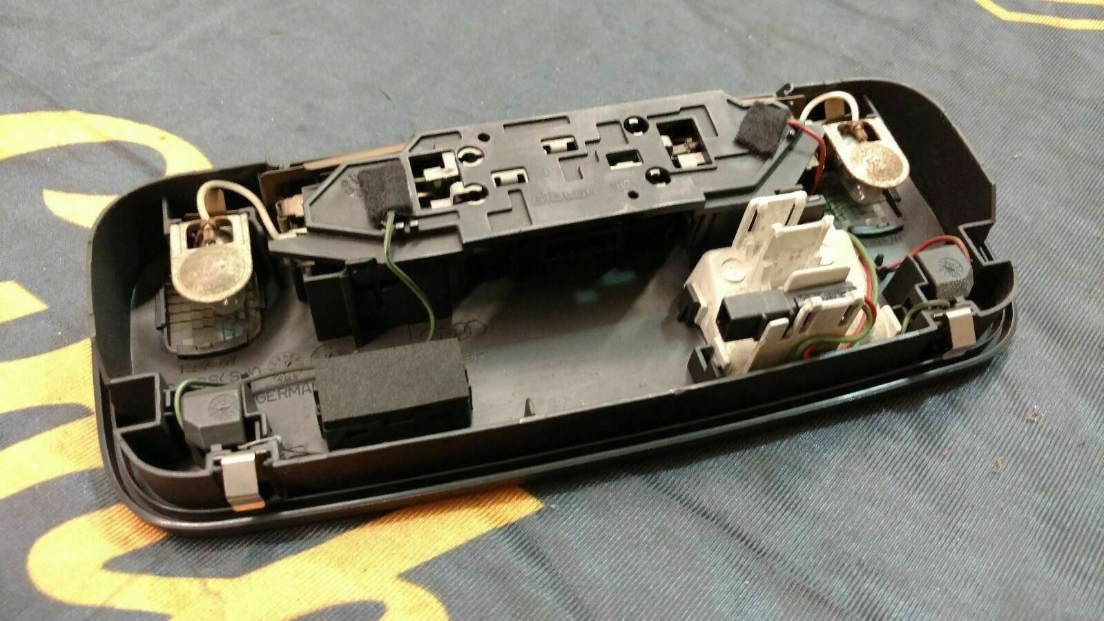 LAMBORGHINI GALLARDO INTERIOR DOME LIGHT OEM 8H0947111
