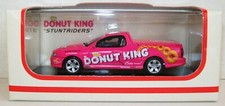 1/64 HOLDEN VY SS DONUT KING STUNTRIDERS - Robbie Bolger - 1:64 Biante - 260426