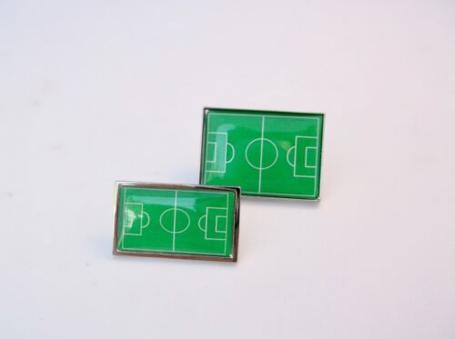 FOOTBALL SOCCER PITCH LAPEL PIN BADGE TIE CLIP TACK PIN GIFT - Picture 1 of 7