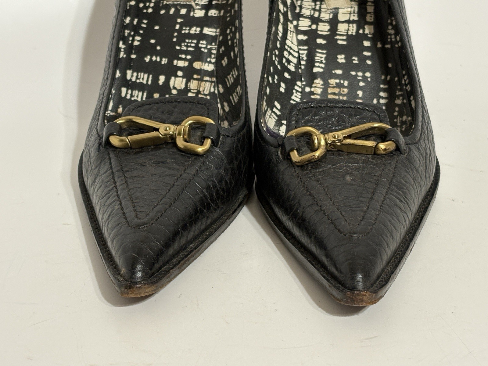 Vtg Prada Black Croc-Embossed Leather Gold Carabiner Heels 36.5 thumbnail 13