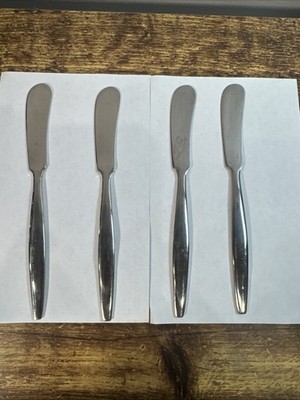 Knife Set Of 4 Great for Butter Cheese Party Dip.  Japan