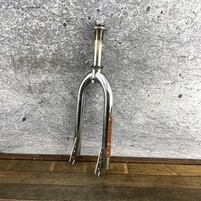 FOURCHE FIEND PROCESS Ic Cp 20Mm En Crmo, Résistante Et Fiable, Couleur