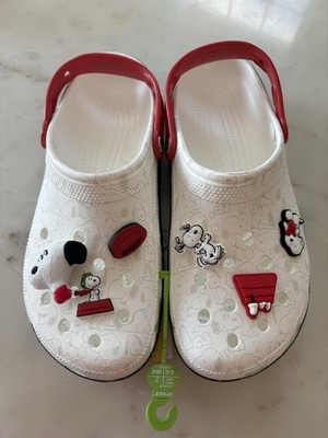 Crocs Classic Clogs PEANUTS Snoopy Aviator Dog House Bowl Hearts M9 W11 New