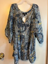Karen Kane On Holiday S/S Peasant Top in Paisley Print
