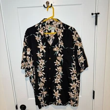 Vintage Paradise Found Floral Hawaiian shirt. All Over Print. Made In USA