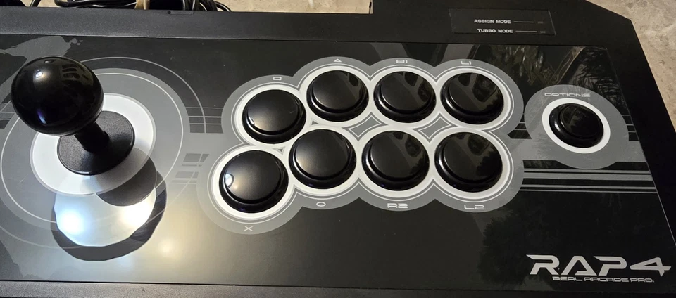 Hori PS4-015UE Rap 4 real arcade pro Fighting Stick - Black arcade joystick PS4 - Image 4 of 4