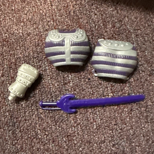 Vintage MOTU FISTO Accessories Chest Armor Fist &sword He-man Masters o Universe