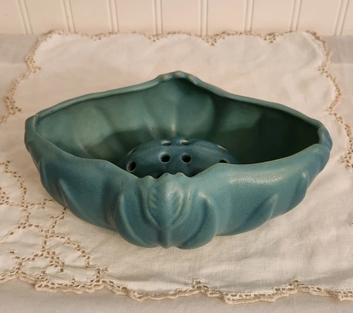 VAN BRIGGLE Art Pottery Vintage Tulip Bowl Vase Flower Frog Turquoise Ming Blue