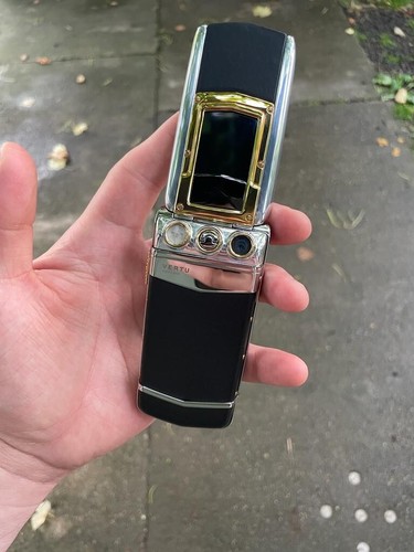 Vertu Constellation F Ayxta 24K GOLD EDITION,VIP,luxury mobile - Picture 21 of 22