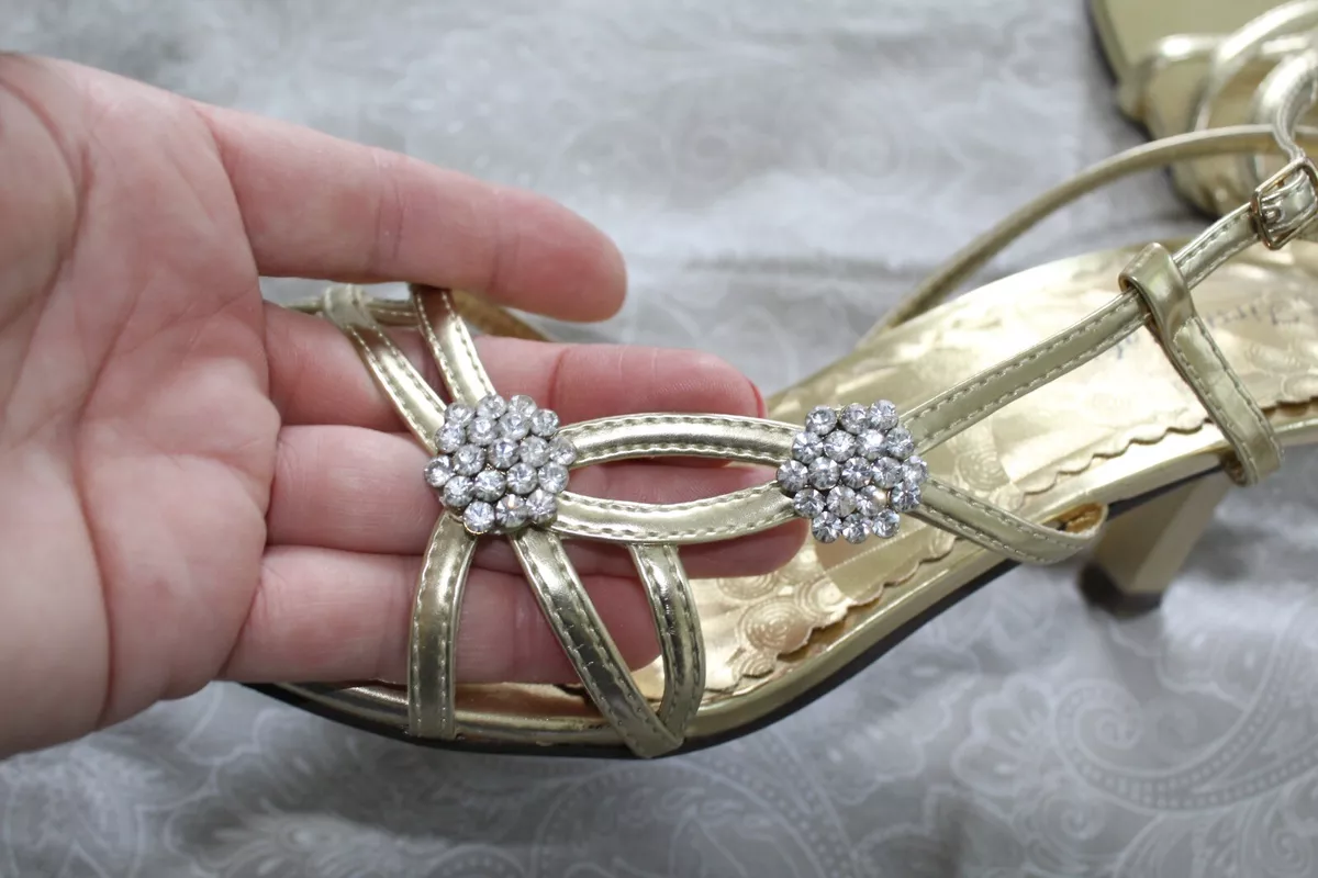 Elegant gold deals shoes