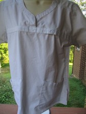 Flex Brand SCRUB TOP Size M Solid Ivory Color- Section Pocket Front