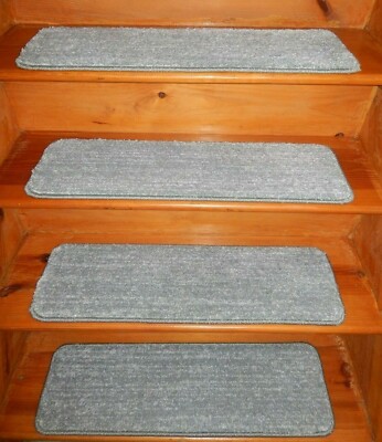 17 Step  9'' x 30''  + 1 Landing  30'' x 30'' Stair Treads 100% Wool  Carpet 
