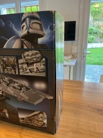 LEGO STAR WARS 10221 Super Star Destroyer New Sealed Collector 2011