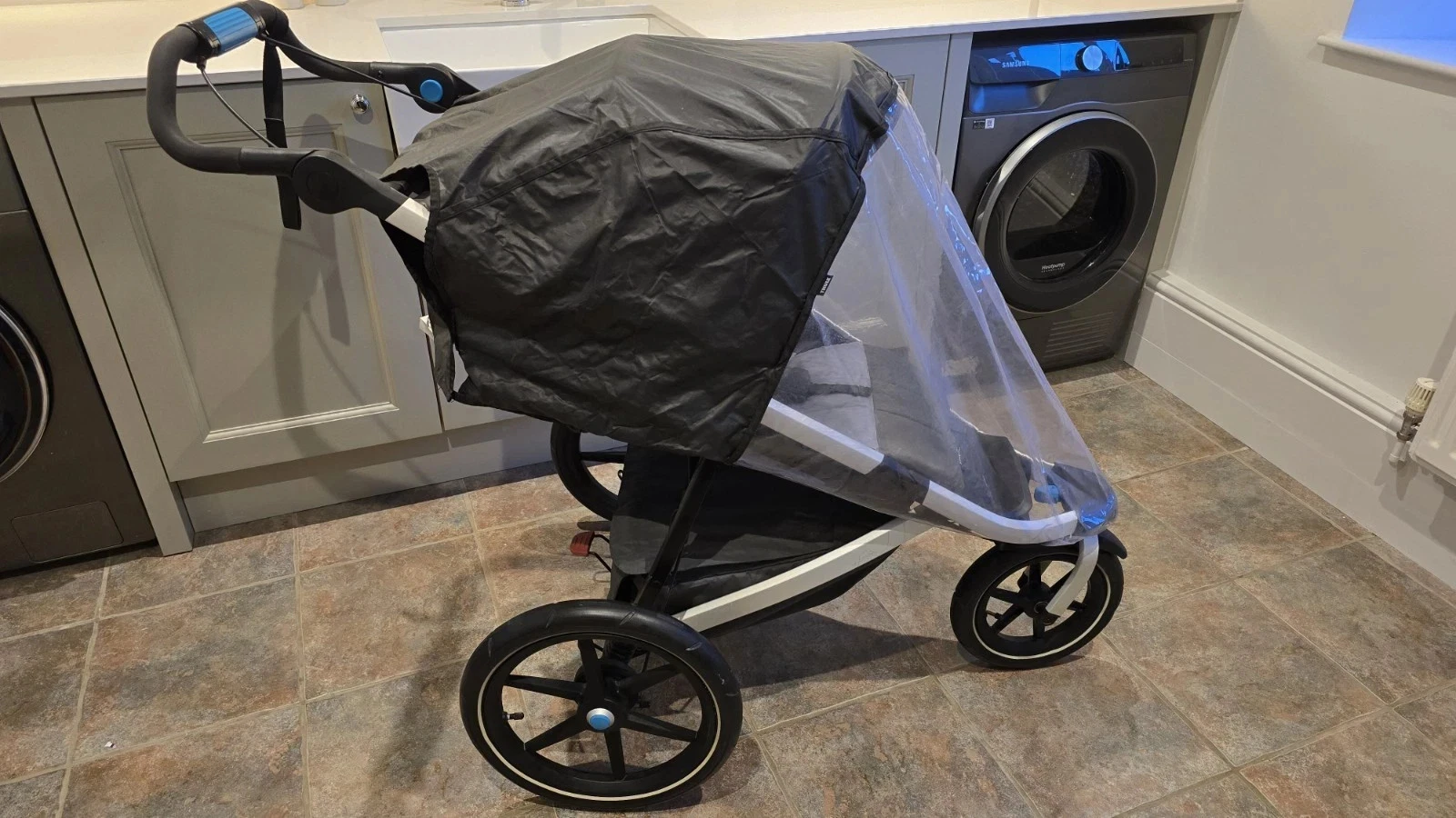 Thule Urban Glide Running Buggy Pram Pushchair Rain Cover Raincover
Opens in a new window or tab
