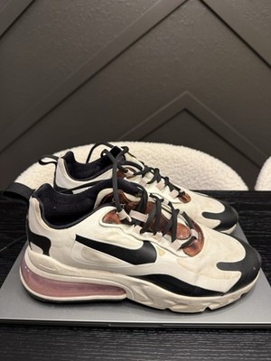 Nike Air Max 270 React Women's Size 7 White Black Low Top Sneakers
