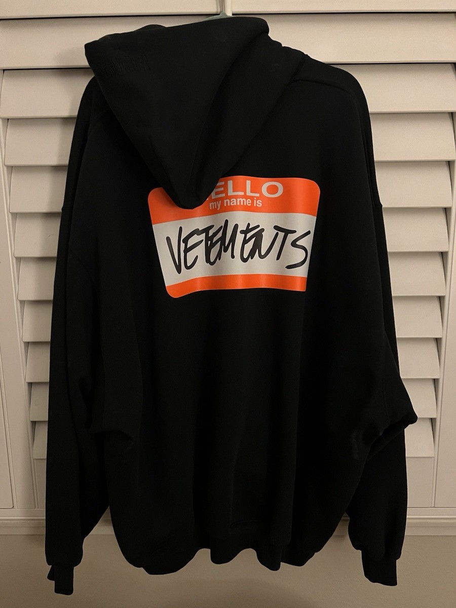 VETEMENTS “My Name” Sticker Cropped Boxy Hoodie In Black | eBay