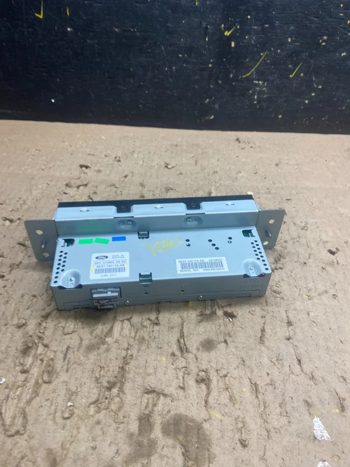 Ford Fusion 2010 a 2012 radio información GPS pantalla t9021 DG Foto 4 de 4