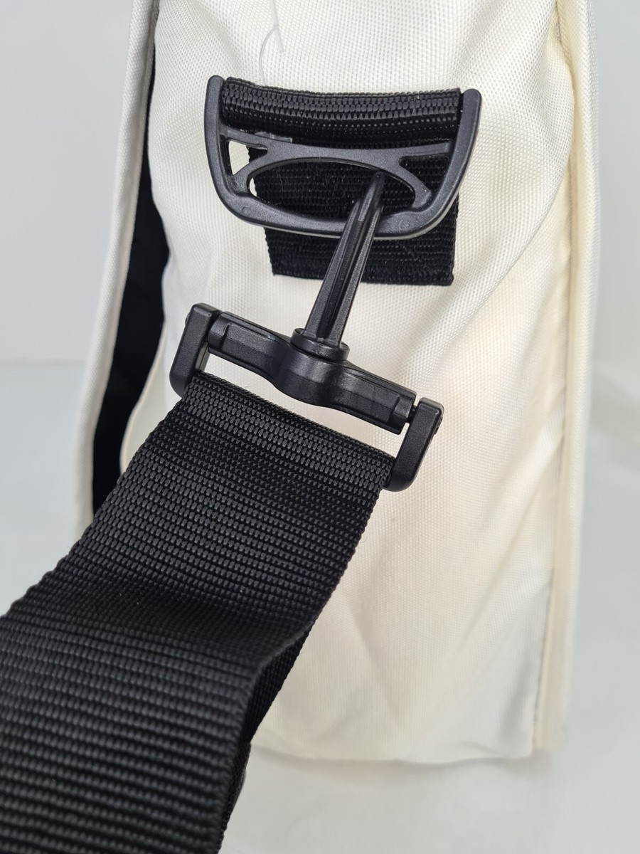 Sac Eastpak Messenger Vintage – Écru Et Noir – Bandoulière Unisexe – Occasion
