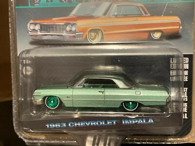 GREENLIGHT 2022 CALIFORNIA LOWRIDERS LIMITED SERIES #1 GREEN
