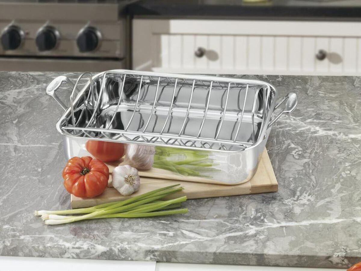 Cuisinart Chef's Classic Stainless 16-inch Roasting Pan with Rack