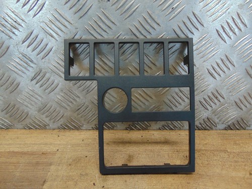 VW T4 Blende Verkleidung Rahmen Mittelkonsole Radio 7D1858100A