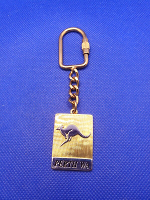 Perth WA Western Australia Kangaroo Map Gold Tone Vintage Keychain Souvenir