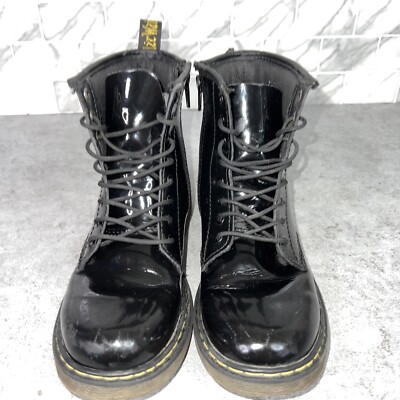 Dr. Martens Delaney Boots Black Patent Size 4 US 36 EU  display picture 3