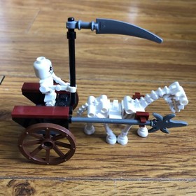 LEGO Castle 5372 Skeleton Chariot Incomplete Set, Extremely RARE! No Instruction