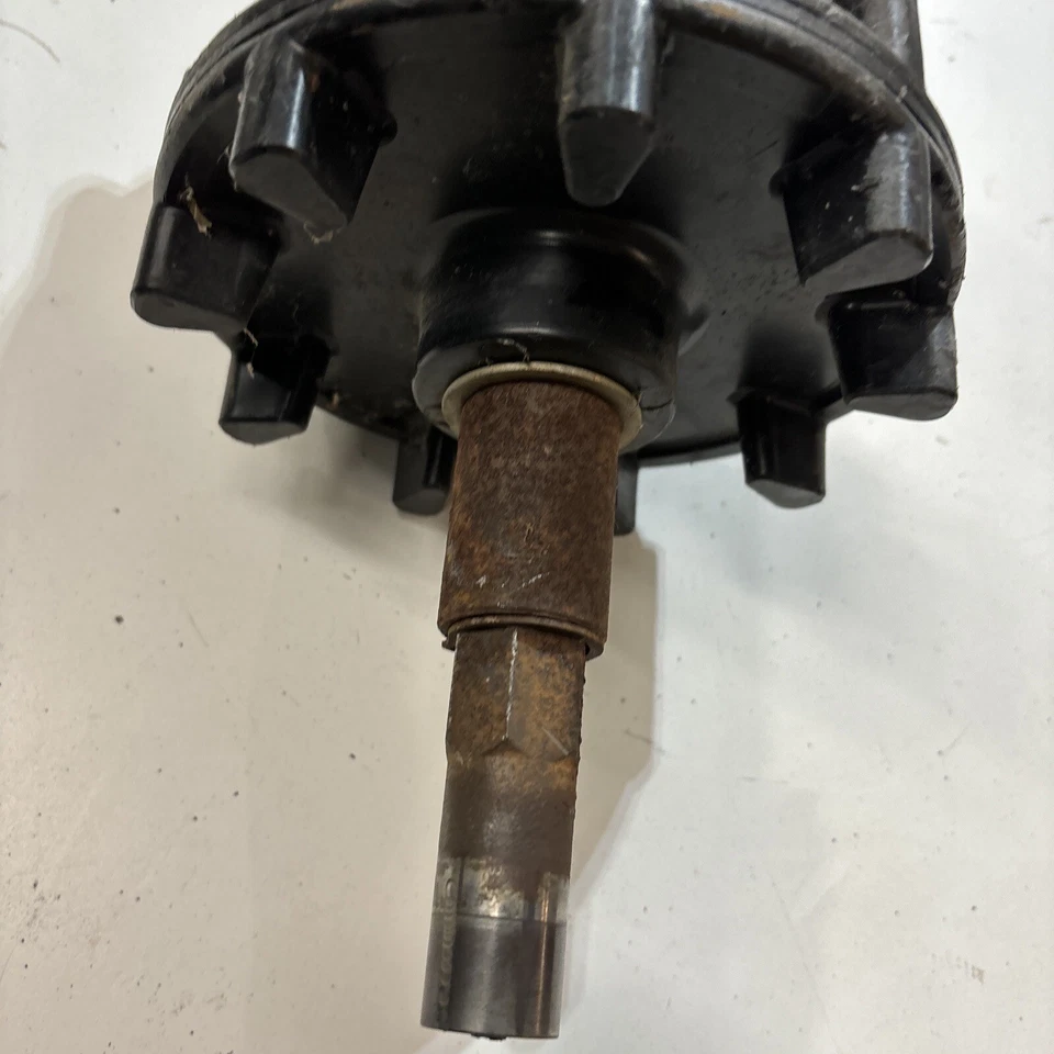 1979 Vintage Polaris Snowmobile TXL 340 Snowmobile Track Drivers Cog Assembly - Image 3 of 4