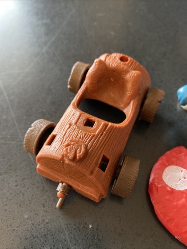 Vintage Log Car Smurf Parts-Super Smurf-Schleich Peyo, 1978 Hong Kong - Picture 2 of 10