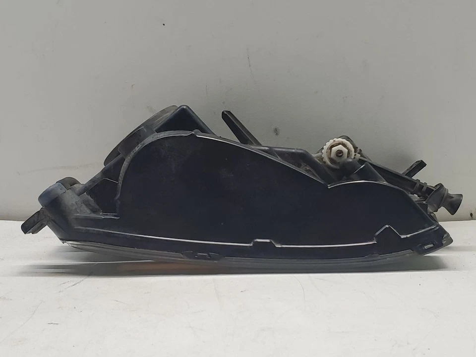 Volkswagen Beetle 2012 pasajero luz antiniebla lateral derecha con intermitente OEM A047949 Foto 3 de 4