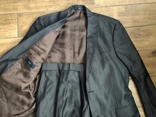 Hugo Boss "Paolini/Movio" Gray Herringbone Wool Classic Suit Men's Size 40 L