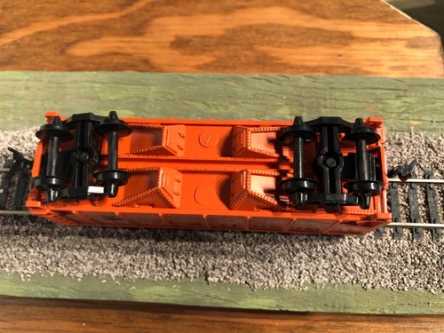 HO Scale 36’ Model Power Granite Rock Cement Hopper (24-044) - Picture 8 of 8