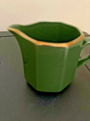 RAYWARE GRÜN SAHNEKÄNNCHEN ACHTECKFORM