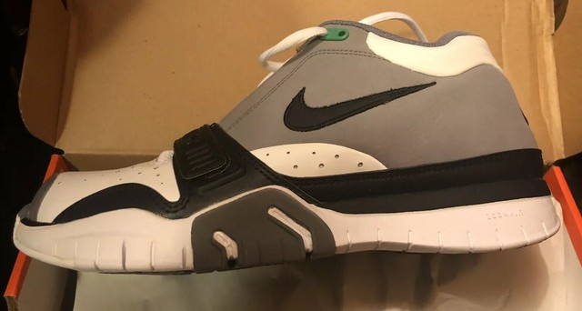 nike air zoom tennis trainer