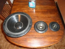Mitsubishi Speaker  Woofer  midrange tweeter. look and sound great