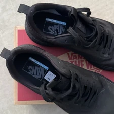 Vans Mte Ultrarange Exo Black Shoes Hiking Skateboarding Men’s 8 Women’s 9.5