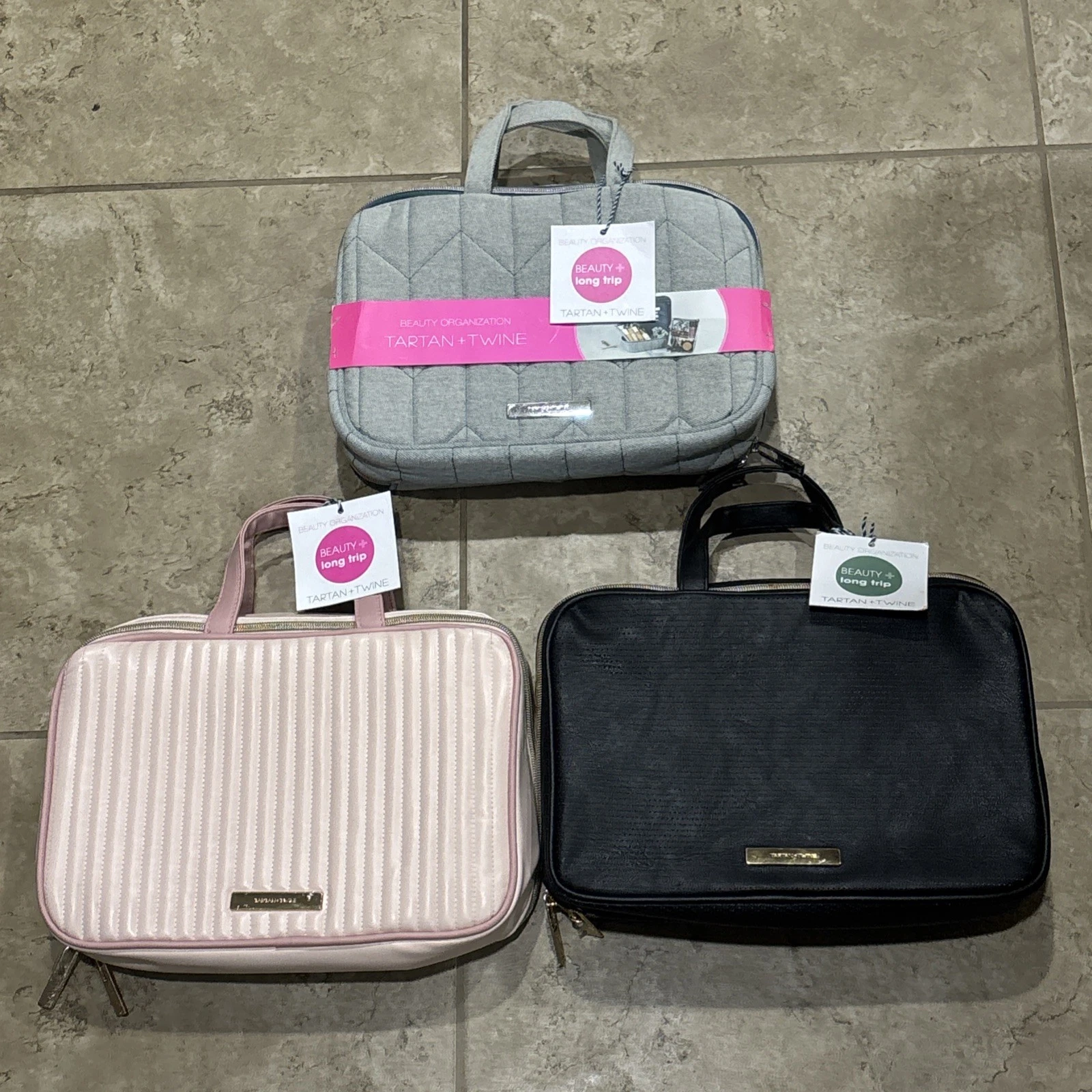 Tartan + Twine Deluxe Cosmetic organizer bags set of 3 in 3 different colors!