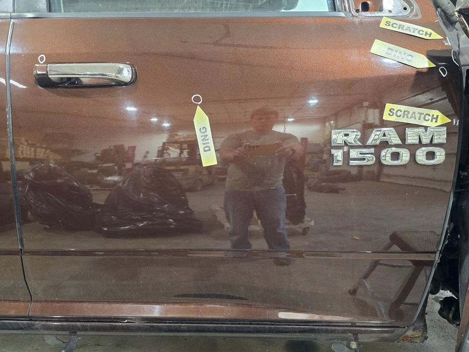 Passenger Front Door Classic Style Crew Cab Fits 09-23 DODGE 1500 PICKUP 641792 Foto 3 de 4