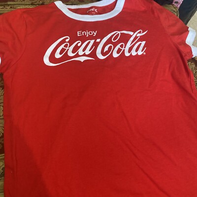 Coca Cola Red N White Vintage Am Tshirt