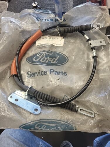 Ford Shift Cable F4ZZ7E395A Mustang 4r70w TransNew In Wrapper  - Afbeelding 1 van 3