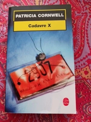 PATRICIA CORNWELL , 4 livres, LE LIVRE DE POCHE , suspense- thriller - Photo 1/4