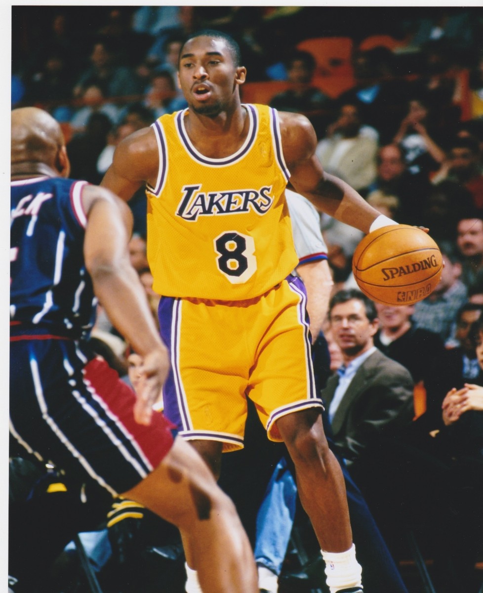 KOBE BRYANT LOS ANGELES LAKERS BASKETBALL 17 X ALL STAR