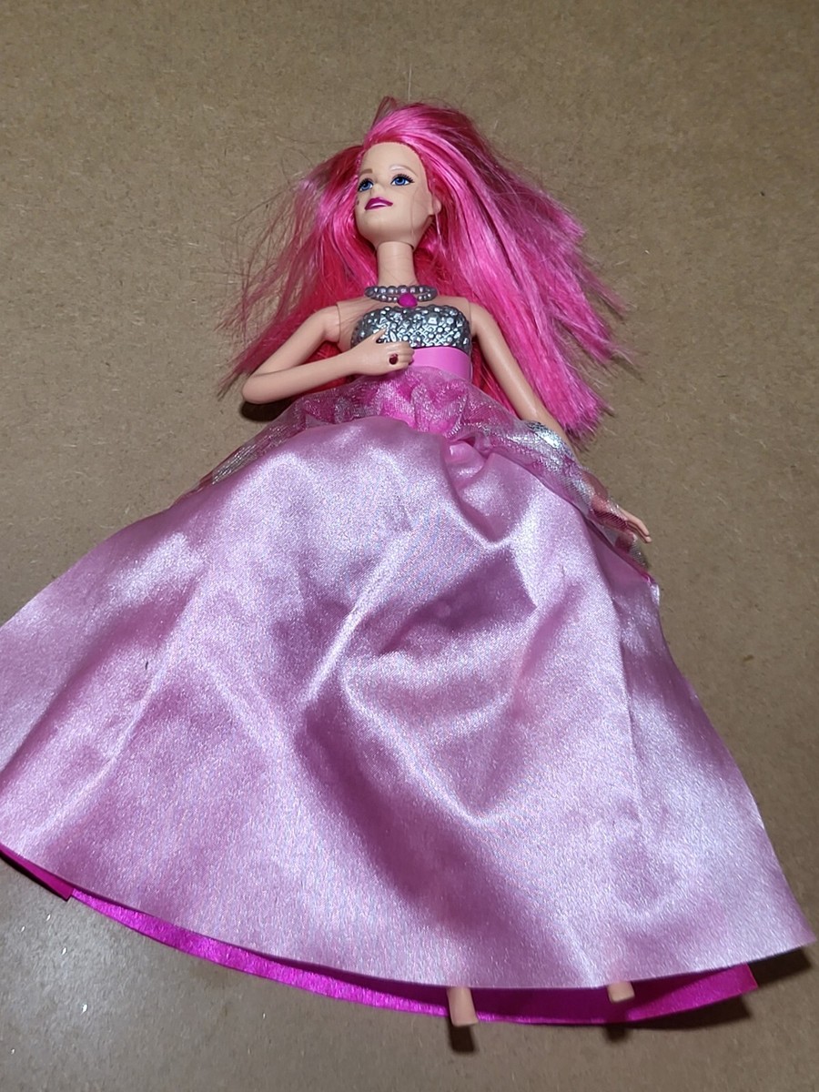 royals pink dress 20 Times the Royals Looked Pretty in Pink
